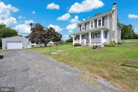 52 Seip Ln, Shoemakersville, PA 19555