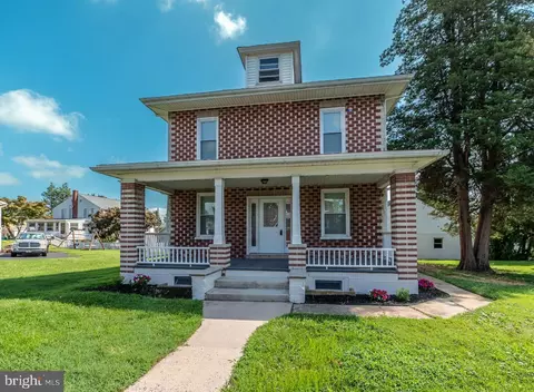 219 Pershing Blvd, Reading, PA 19607 photo 1