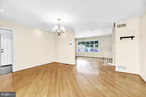 4 Executive Cir, Reading, PA 19606 photo 12
