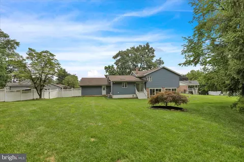 4 Executive Cir, Reading, PA 19606 photo 39