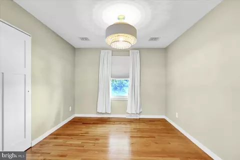 4 Executive Cir, Reading, PA 19606 photo 33