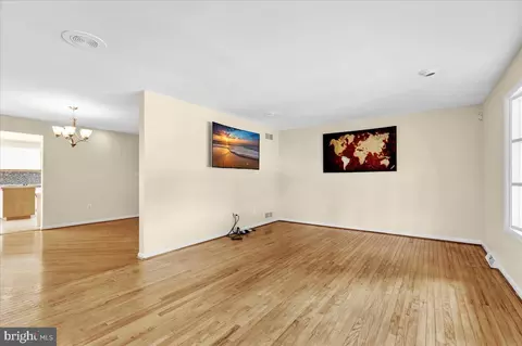 4 Executive Cir, Reading, PA 19606 photo 11