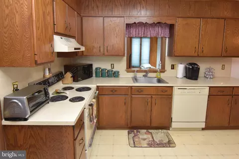 1522 Kenhorst Blvd, Reading, PA 19607 photo 12