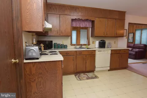 1522 Kenhorst Blvd, Reading, PA 19607 photo 13
