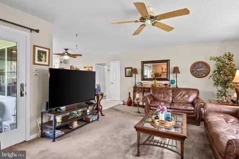 21 Golfview Ln, Reading, PA 19606 photo 14