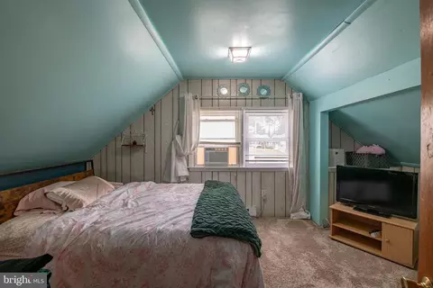 327 Ernst Rd, Reading, PA 19601 photo 15