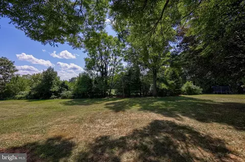 Exterior - 254 Faust Rd, Reading, PA 19608 photo 6 of 11