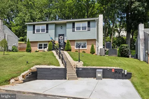 43 Lindy Ln, Boyertown, PA 19512