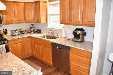Kitchen - 75 Maci Way, Reading, PA 19606 photo 2 of 7