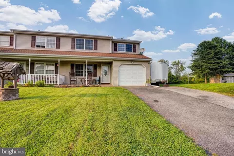 1301 Budd St, Birdsboro, PA 19508