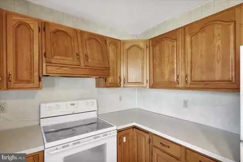 903 Cacoosing Dr, Reading, PA 19608 photo 16