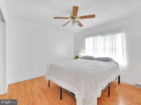 Bedroom - 27 Flint Ridge Dr, Reading, PA 19607 photo 3 of 6