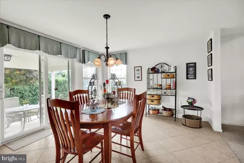 Dining - 2509 Joshua Dr, Sinking Spring, PA 19608 photo 2 of 2