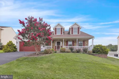 Exterior - 2509 Joshua Dr, Sinking Spring, PA 19608 photo 7 of 7