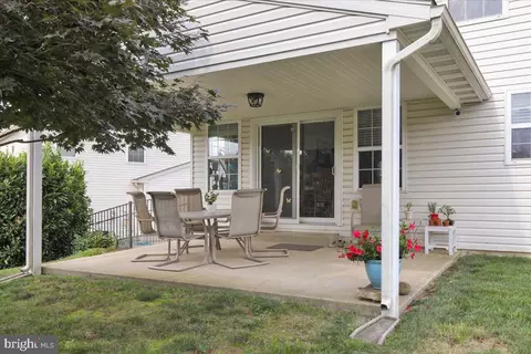 Exterior - 2509 Joshua Dr, Sinking Spring, PA 19608 photo 4 of 7