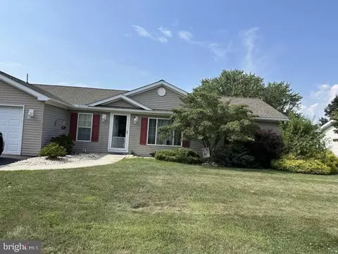 114 Allison Pl, Blandon, PA 19510