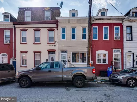 Undisclosed, Reading, PA 19602