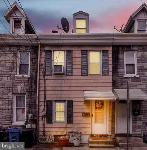 2152 Adams St, Reading, PA 19605