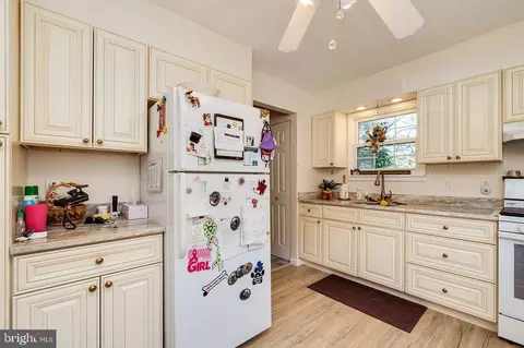 1261 Fox Run, Reading, PA 19606 photo 7