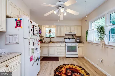 1261 Fox Run, Reading, PA 19606 photo 11