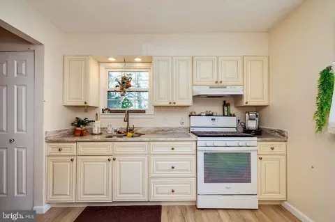 1261 Fox Run, Reading, PA 19606 photo 6