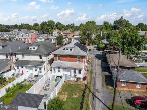 View/Area - 122 Reading Ave, Reading, PA 19607 photo 3 of 4