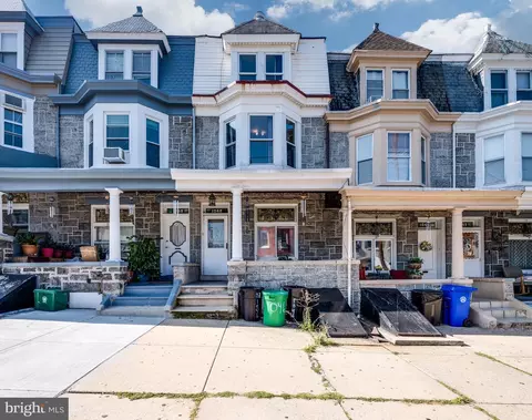 1046 Perry St, Reading, PA 19604