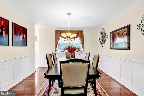 Dining - 307 Bard Ave, Reading, PA 19608 photo 2 of 4