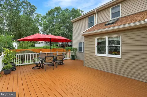 Exterior - 307 Bard Ave, Reading, PA 19608 photo 10 of 13