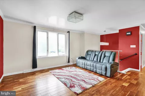 Living - 2144 Mayo Dr, Reading, PA 19601 photo 1 of 3