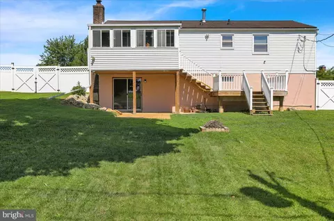 Exterior - 2144 Mayo Dr, Reading, PA 19601 photo 6 of 8