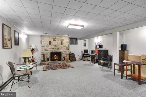 320 Pennsylvania Ave, Shillington, PA 19607 photo 37