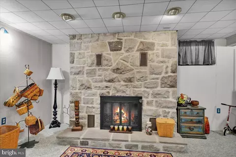 320 Pennsylvania Ave, Shillington, PA 19607 photo 38