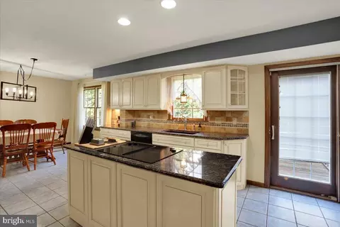 Kitchen - 1542 Welsh Rd, Reading, PA 19607 photo 3 of 4