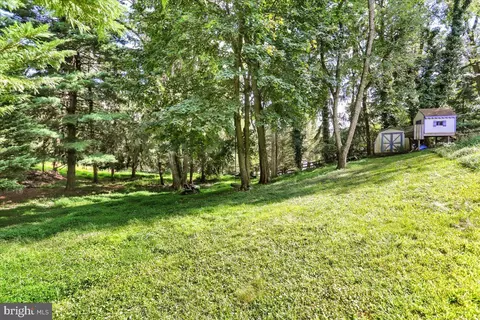 Exterior - 1542 Welsh Rd, Reading, PA 19607 photo 7 of 11