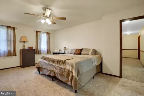 Bedroom - 1542 Welsh Rd, Reading, PA 19607 photo 1 of 6