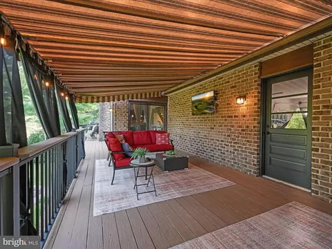 Exterior - 23 Eagle Ln, Reading, PA 19607 photo 6 of 9