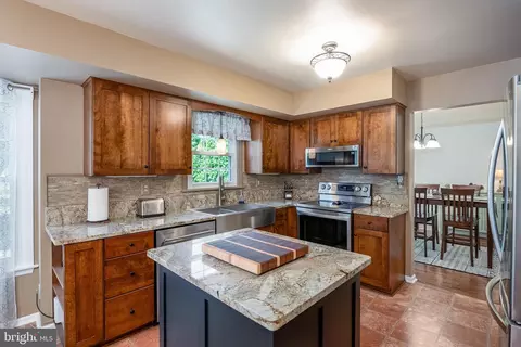Kitchen - 100 Mesa Dr, Sinking Spring, PA 19608 photo 1 of 4