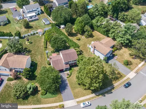 View/Area - 100 Mesa Dr, Sinking Spring, PA 19608 photo 1 of 4