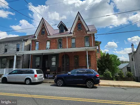 1846 N Main St, Bechtelsville, PA 19505