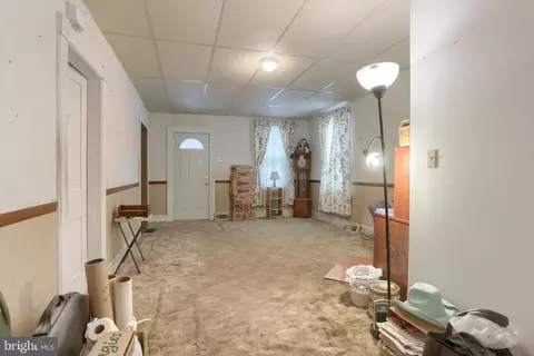 Entry Way - 13 Montello Rd, Reading, PA 19608 photo 1 of 7