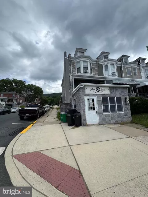 1165 N 13th St, Reading, PA 19604