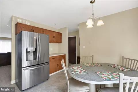 198 Oakmont Ct, Reading, PA 19607 photo 9