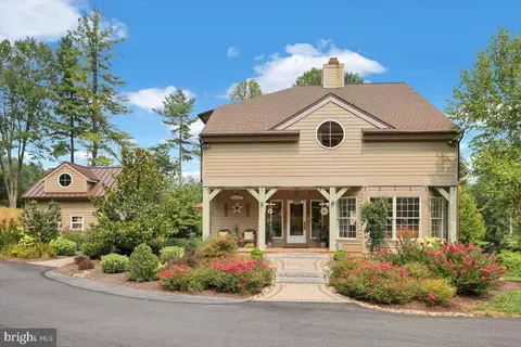 Exterior - 878 Freemansville Rd, Reading, PA 19607 photo 1 of 34