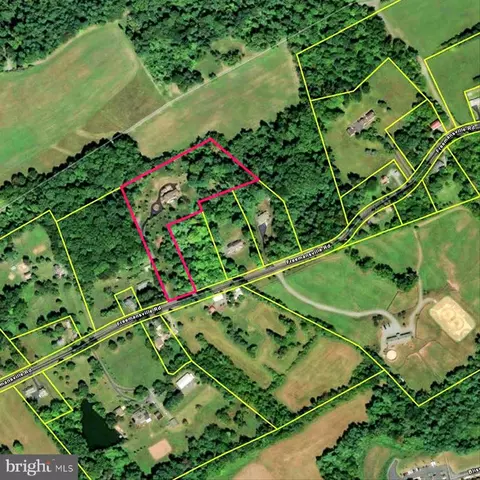 View/Area - 878 Freemansville Rd, Reading, PA 19607 photo 5 of 5