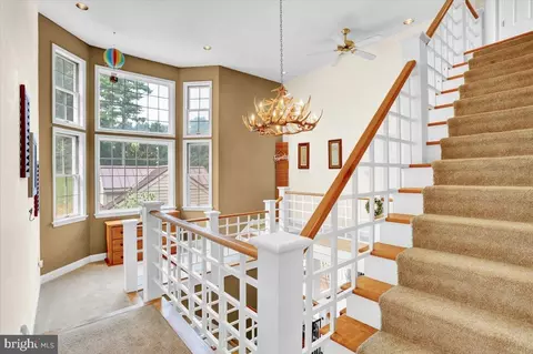 Entry Way - 878 Freemansville Rd, Reading, PA 19607 photo 5 of 7