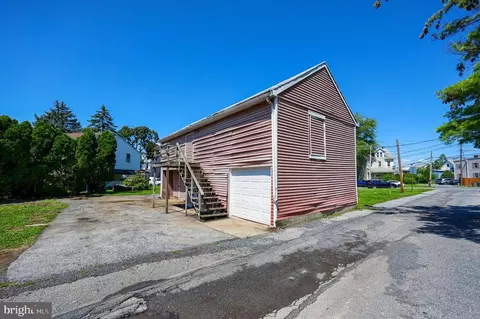 824 Mount Laurel Ave, Temple, PA 19560
