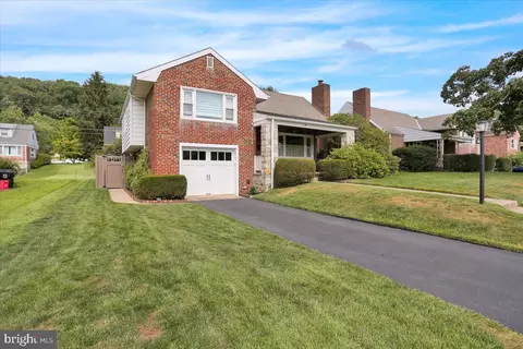 918 N 25th St, Reading, PA 19606