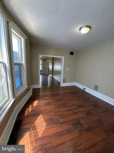 Living - 218 W Oley St, Reading, PA 19601 photo 2 of 2