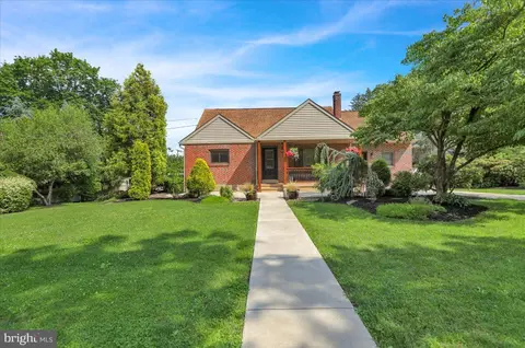 125 W 38th St, Reading, PA 19606